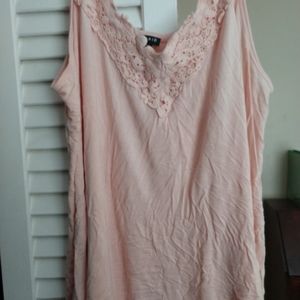Crochet trim cami